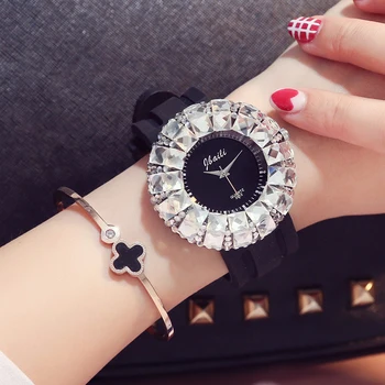 Lüks Büyük Elmas Bayanlar İzle Kadınlar Moda Bling Kristal Saatler Sevimli Silikon Bant rahat elbise Kol Saati Reloj Mujer Saat