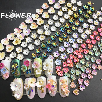 50 Adet / torba Kabuk Çiçek Nail Art Dekorasyon 3D Çok petal Çiçek Altın Çelik Havyar Boncuk Charms Kore Manikür Aksesuarları