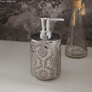 Yaratıcı gümüş Seramik Sabunluk Sıvı Losyon şişesi Ev el dezenfektanı Depolama Taşınabilir Duş Jeli şampuan şişesi 500ml