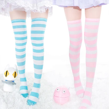 1 Çift Kadın Kızlar Kawaii Lolita Diz Üzerinde Uzun Şerit Baskılı Uyluk Yüksek Çizgili Desenli Çorap Tatlı Sevimli Sıcak Toptan Lot
