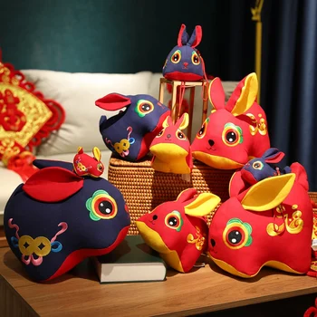 Takım Elbise Çin Tarzı Bez Tang 2023 Yeni Yıl Peluş Oyuncak Yumuşak Şanslı Tavşan Doldurulmuş Oyuncak Maskot Koleksiyonu Çocuklar Noel Hediye Tavşan 