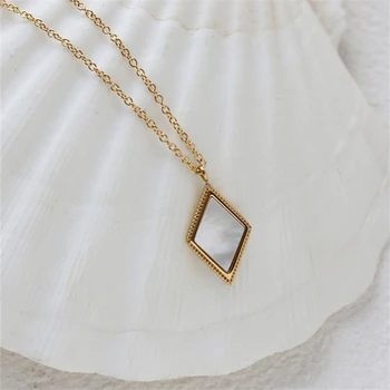 Doğal Fritillary Beyaz Kabuk Kolye Kolye Titanyum Çelik Kaplama 18K Altın Metal Geometrik Klavikula Zincir Takı Kadınlar İçin