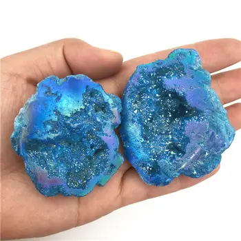 Güzel Renk Açık Mavi Titanyum Aura Akik Kuvars Küme Kristal Noktaları Geode Numune Dekoratif Kuvars Kristalleri