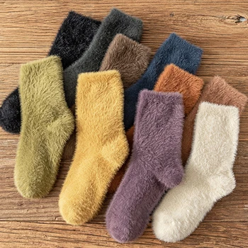 Kadınlar Kış Yün Kaşmir Kar Çorapları Yumuşak Kabarık Çorap Yeni Katı Bayanlar Ev Kürk Kalınlaşmak Polar Çorap Kışlık Botlar Erkekler için 2021